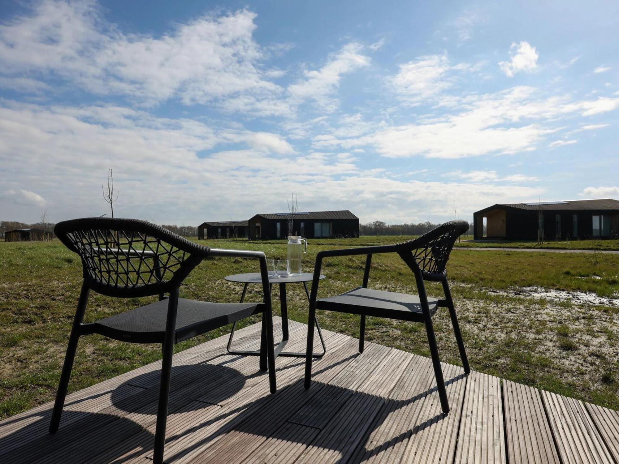 Majestic With Garden Vakantiehuis *